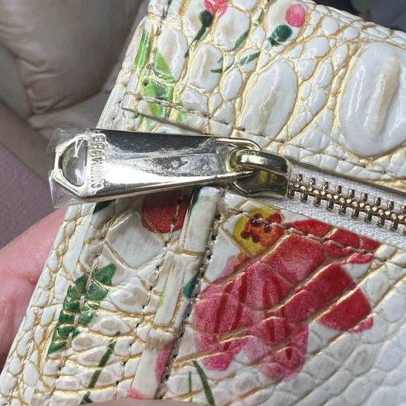 Brahmin soft Checkbook Wallet with Dustbag - Picture 5 of 13